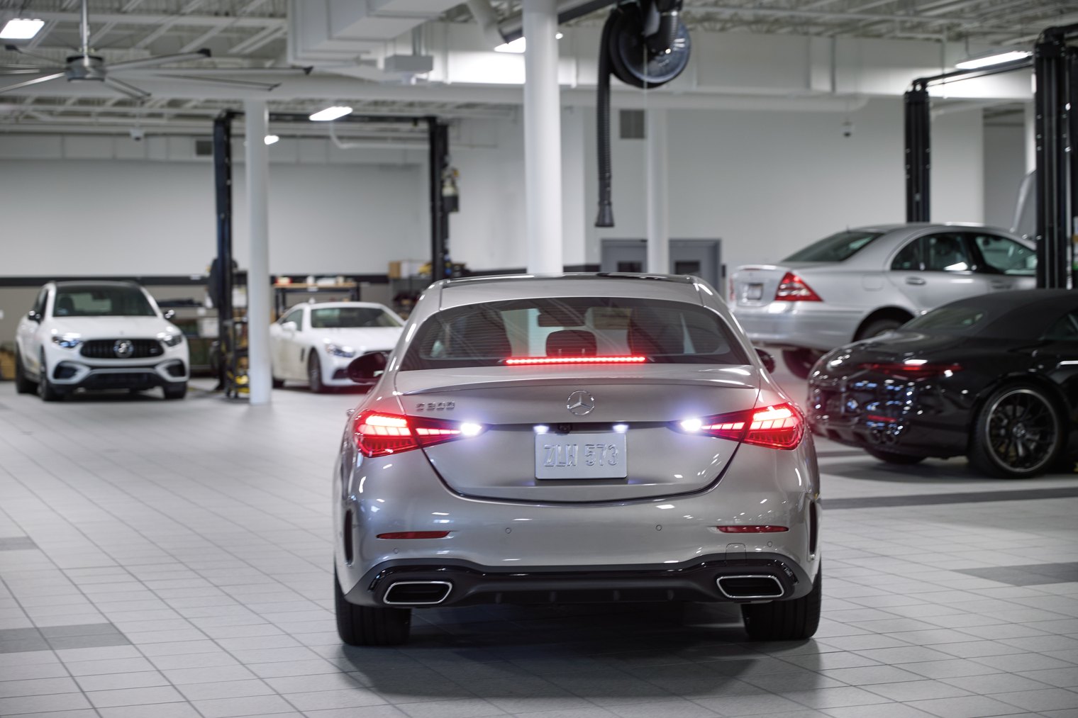 Mercedes-Benz service