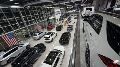 The whole showroom floor from the mezzanine